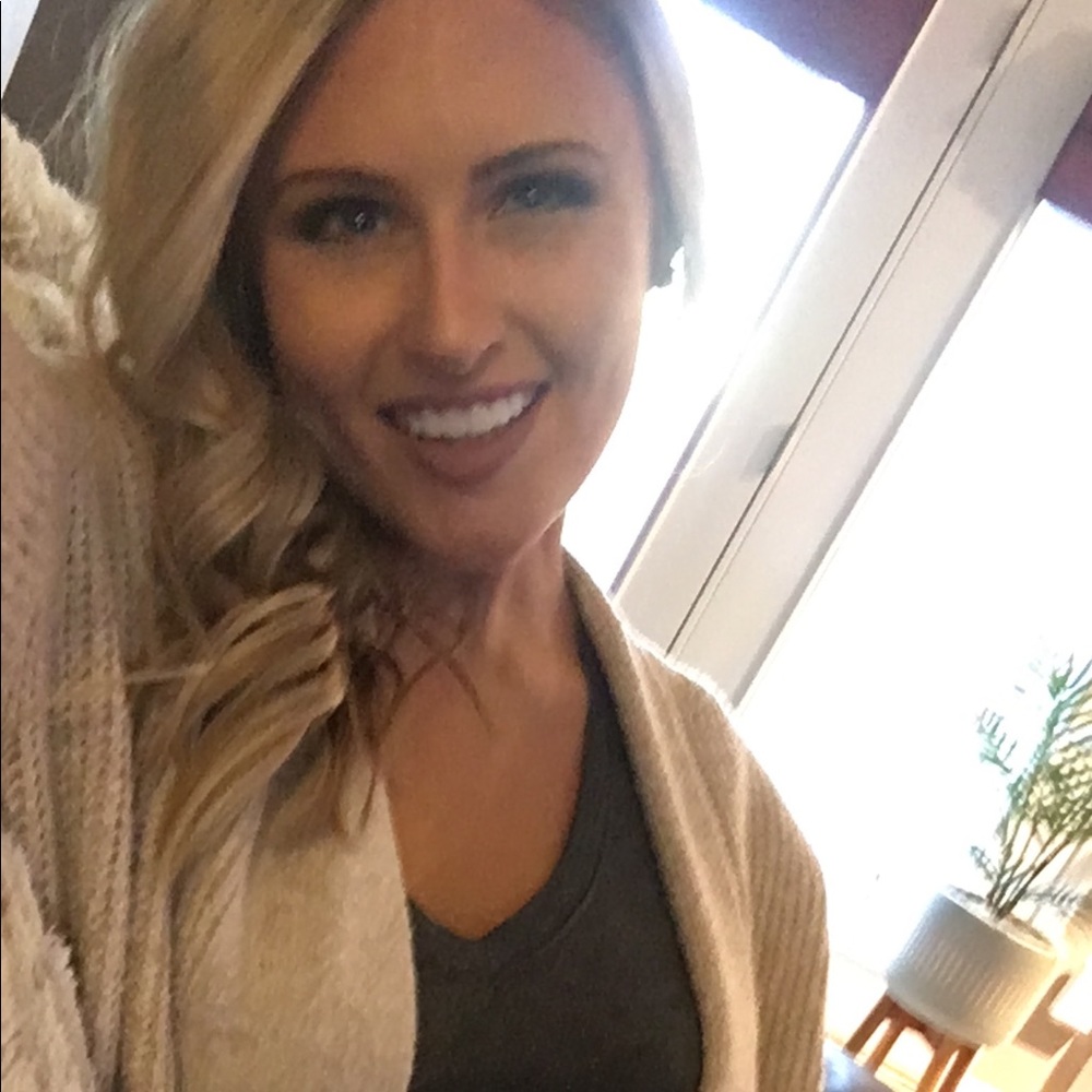 Meet your Posher, Sarah